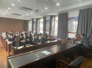 州农投公司开展学习贯彻全国两会精神 专题辅导讲座