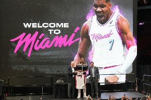 香波特：字母哥不会仅仅因为换了个球队就夺冠 热火还得补强