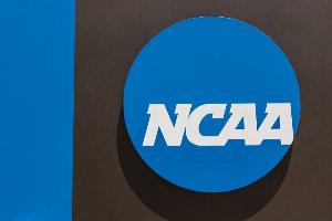 媒体人:NCAA官方反击挫败中止申请全驳回 22届球员可获第五年资格