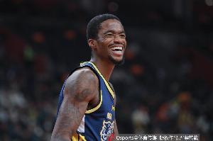 欧洲自媒体：土耳其加拉塔萨雷有意萨姆纳 目前未达成任何结论