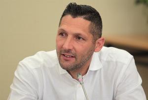 马特拉齐：马拉多纳、范巴斯滕和罗纳尔多是我心中最伟大的偶像
