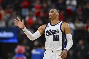 哈利伯顿：威少的职业生涯很棒 我仍然无法相信他宣布退役
