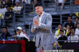 记者：杜锋成为广东篮球一把手后首要任务是打造粤BA 他确实很累