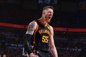 哈滕：如果你让球队核心打得更舒服 你就能留在NBA