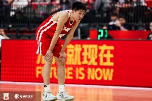国产库里！张宇辰末节最后1分钟独得8分拒绝逆转率队挺进决赛！