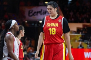 媒体人：张子宇打WNBA肯定没问题 WNBA和WCBA的差距没NBA与CBA大