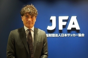 日本足协启动年轻裁判培养计划，聘请英超名哨莱利担任总监
