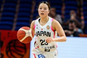 媒体人：日本女篮真整不过匈牙利 体型吃大亏的情况下三分也没开