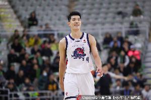 媒体人：新赛季郭凯将担任山东队队长 上一任球队队长是高诗岩