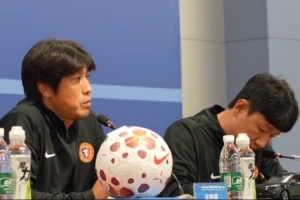 辽宁铁人客战天津津门虎赛后新闻发布会召开，徐正源出席发布会
