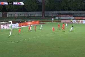 惊险！朝鲜U23倒三角传中，李日成远射打门擦着门柱偏出