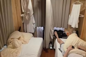 媒体人谈韩国男篮入住酒店：咱们的球队还住亚运会集装箱吗？