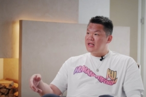 朱芳雨：现在球员沟通变少 我们当时练完吃饭聊 一半都跟篮球相关
