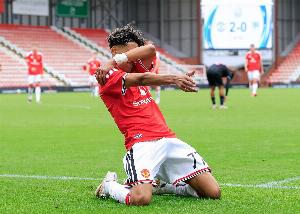 曼联旧将：JJ·加布里埃尔想去皇马就很蠢 被家人摆布太过悲哀