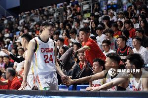 崔永熙：我们在身体对抗上做得没有对方好 接下来会争取铜牌