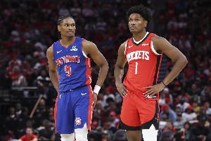 Shams：奥萨尔和阿门双胞胎兄弟双双斩获亿元合同 NBA首对