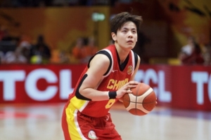 正负值+44！杨舒予12中8砍全场最高21分外加7板5助 三分6中5