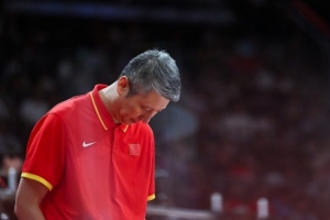 郭士强下课？杨毅：应该 中国篮球历史上没有输这么惨还不下课的