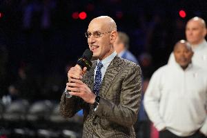 记者：拉斯维加斯暂无合适的篮球场馆 或许与西雅图分批进军NBA