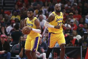 追梦谈布朗尼被喷：搞得像詹姆斯害儿子一样 帮孩子进NBA算坏事？