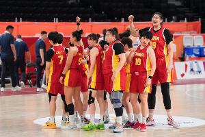 亚运会女篮综述：中国大胜蒙古 携手韩国/日本/中国台北晋级四强