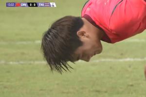 错失绝佳良机！依木兰快发，毛伟杰超级单刀被泰国后卫回追解围