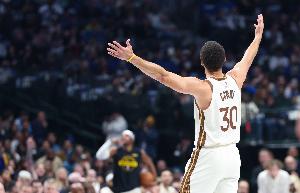 好消息一刻也不想等！勇士官宣：球队与库里达成续约！