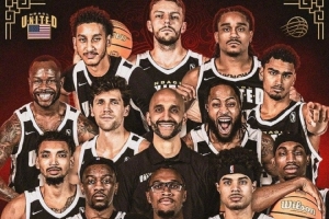 FIBA洲际杯-G联赛联队击败维尔纽斯夺冠 斯科拉为MVP迪克森颁奖
