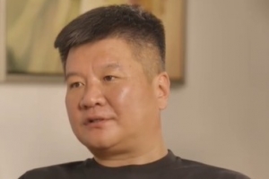 李金羽谈球员喝酒：愿意干什么是他们自己的事，我从来不管