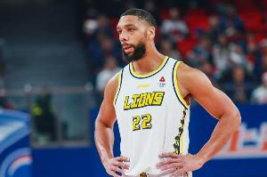 15届NBA榜眼拉塞尔即将加盟上海 同届探花奥卡福曾为广厦效力2年