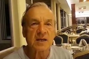 贝宁助教：尽管乘坐经济舱折腾25小时，但参加梅西告别赛是值得的