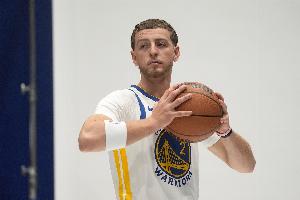 文班&阿门&奥萨尔&猪猪侠后又1人！波姐成23届选秀第5位续约球员