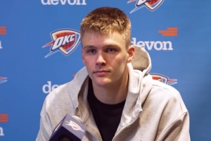 欢迎来到NBA！斯特尔茨：对位范弗里特和杜兰特很疯狂  确实很酷