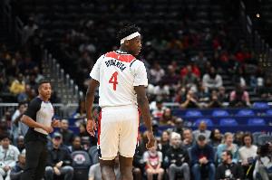 迪班萨：我想进名人堂 韦德却让我争取入选NBA历史百大球星